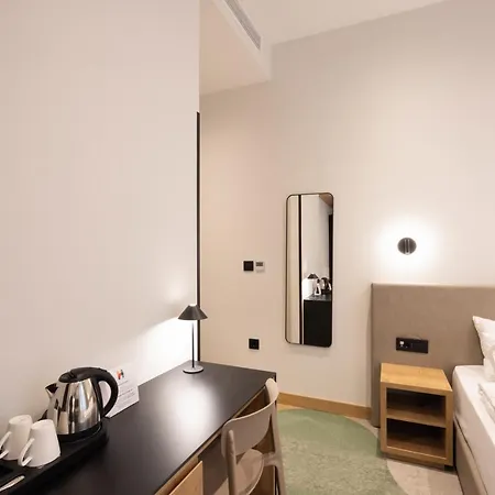 게스트하우스 Hop & 베오그라드