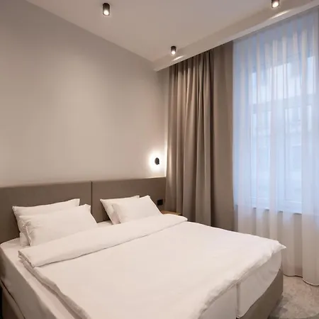 Hop & 4* 베오그라드