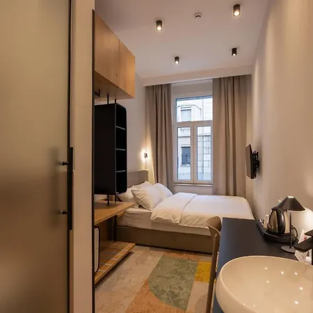 Hop & Guest house 4*